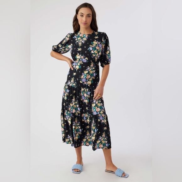 NWT O'Neill Alta Floral Open Back Midi Dress - Picture 1 of 15